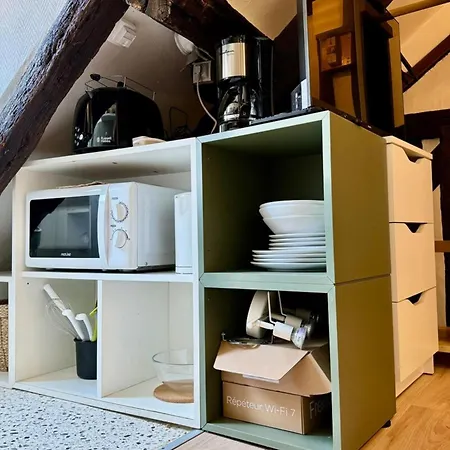 Vera Confortable Sous Les Combles ! Apartamento *