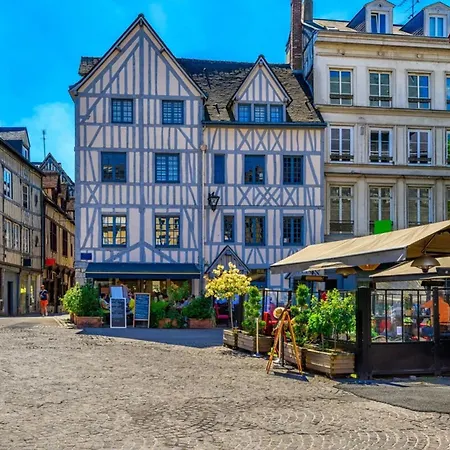 Vera Confortable Sous Les Combles ! * Rouen